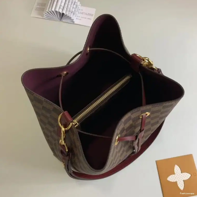 Fashionreps 19B570255 LV Bags 0524